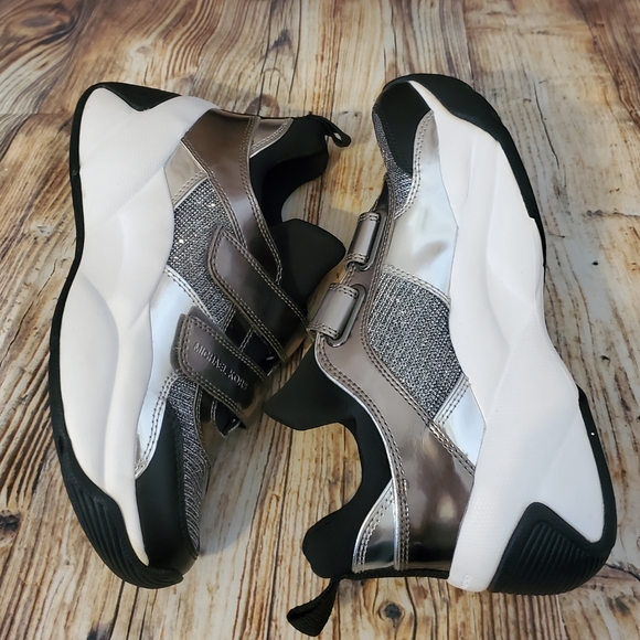 Michael Kors Keeley Scuba Mesh Nubuck Trainer - Picture 11 of 11